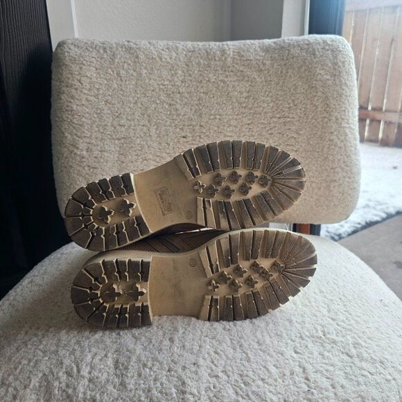 Napoleoni Suede Perforated Boots Sz 38 - Picture 4 of 7